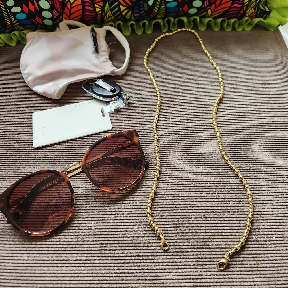 BaubleBar Mixed Pisa Mask, etc. Chain